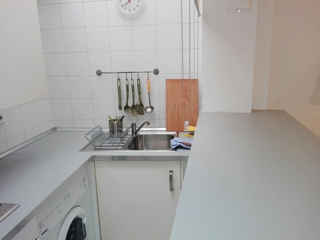 Centrico Apartamento Con Patio Privado セビリア エクステリア 写真