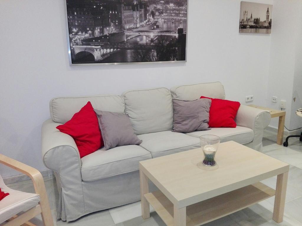 Centrico Apartamento Con Patio Privado セビリア エクステリア 写真