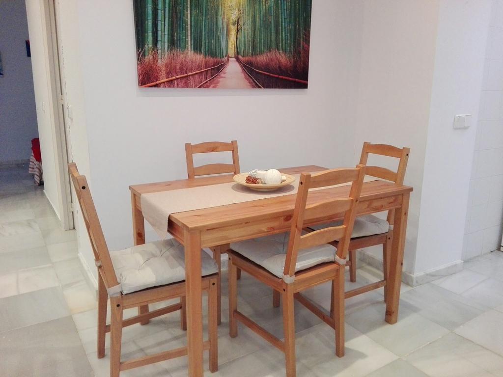 Centrico Apartamento Con Patio Privado セビリア エクステリア 写真